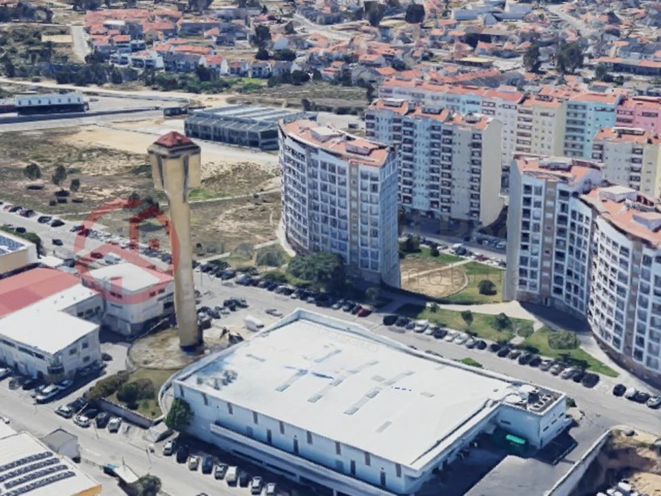 Apartamento T2 para Venda em Corroios Foto 9