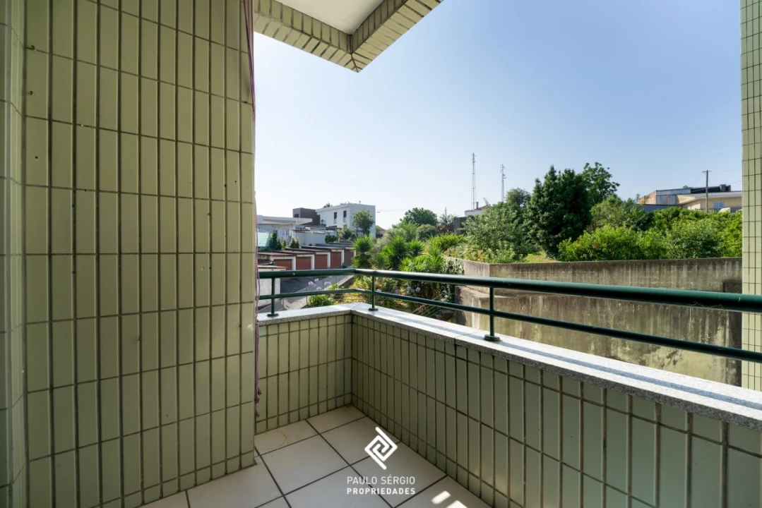Apartamento T2 para Venda em Oliveira do Douro Foto 4