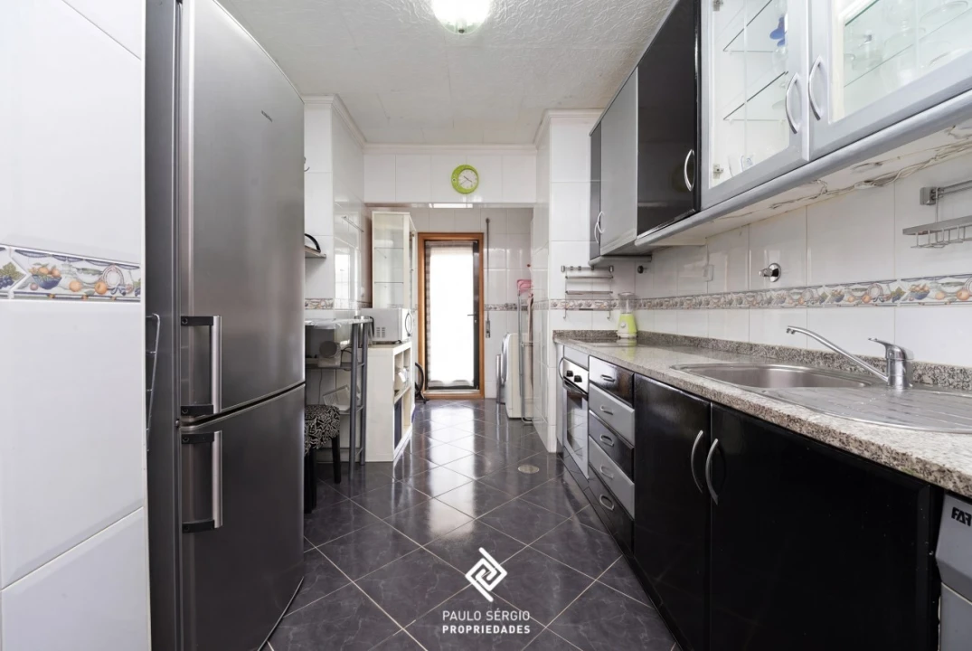 Apartamento T2 para Venda em Oliveira do Douro Foto 5