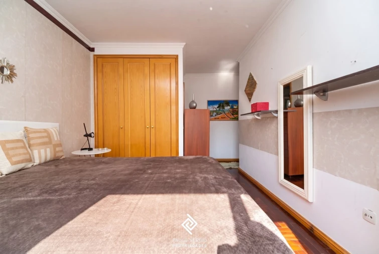 Apartamento T2 para Venda em Oliveira do Douro Foto 10