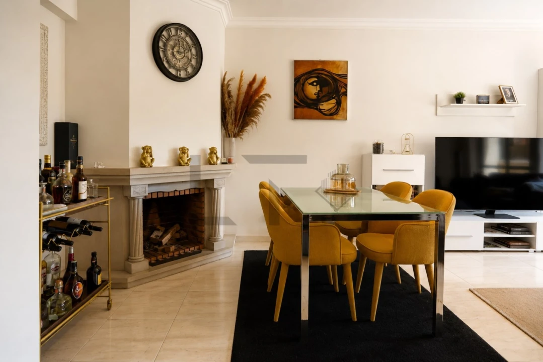 Apartamento T2 para Venda em São Domingos de Benfica Foto 12