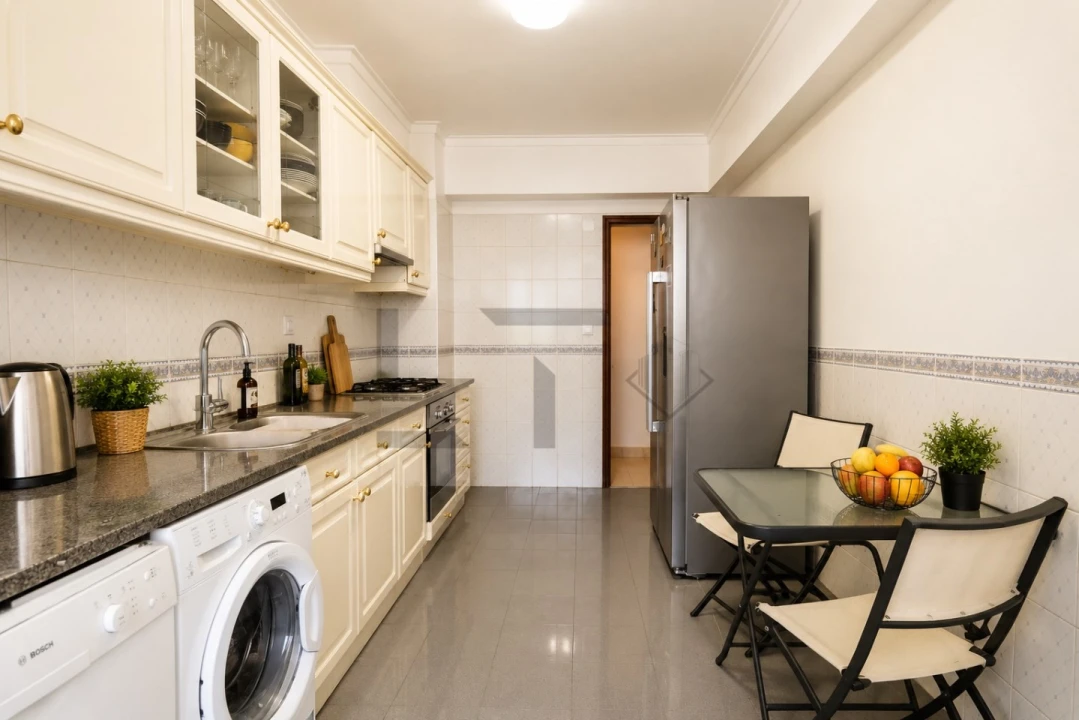 Apartamento T2 para Venda em São Domingos de Benfica Foto 16
