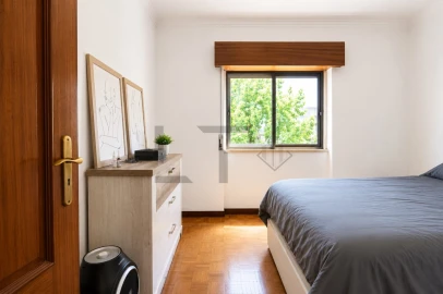 Apartamento T2 para Venda em São Domingos de Benfica