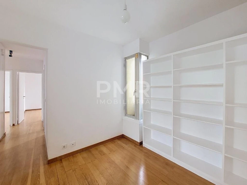 Apartamento T3 para Arrendamento em Lumiar Foto 7