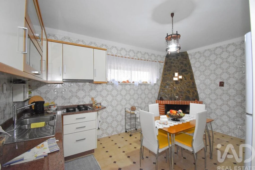 Moradia T4 para Venda em São Miguel, Santa Eufémia e Rabaçal Foto 27