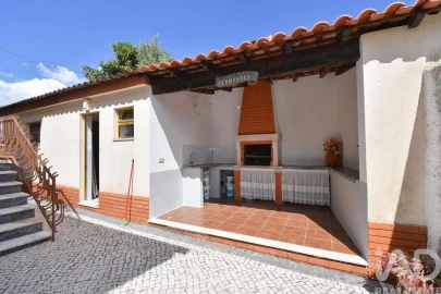 Moradia T4 para Venda em São Miguel, Santa Eufémia e Rabaçal