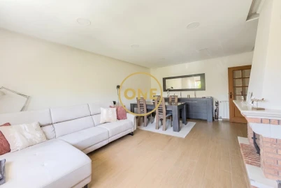 Apartamento T3 para Venda em São João das Lampas e Terrugem