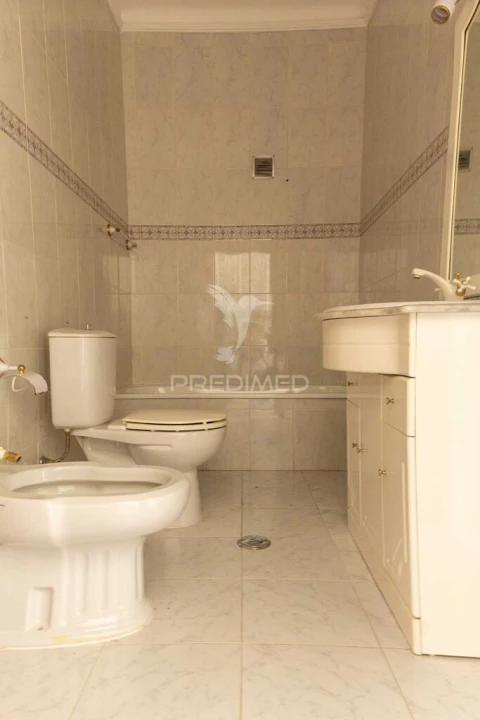 Moradia T2 para Venda em Capelins (Santo Antonio)