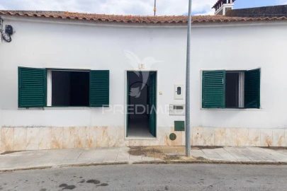Moradia T2 para Venda em Capelins (Santo Antonio)