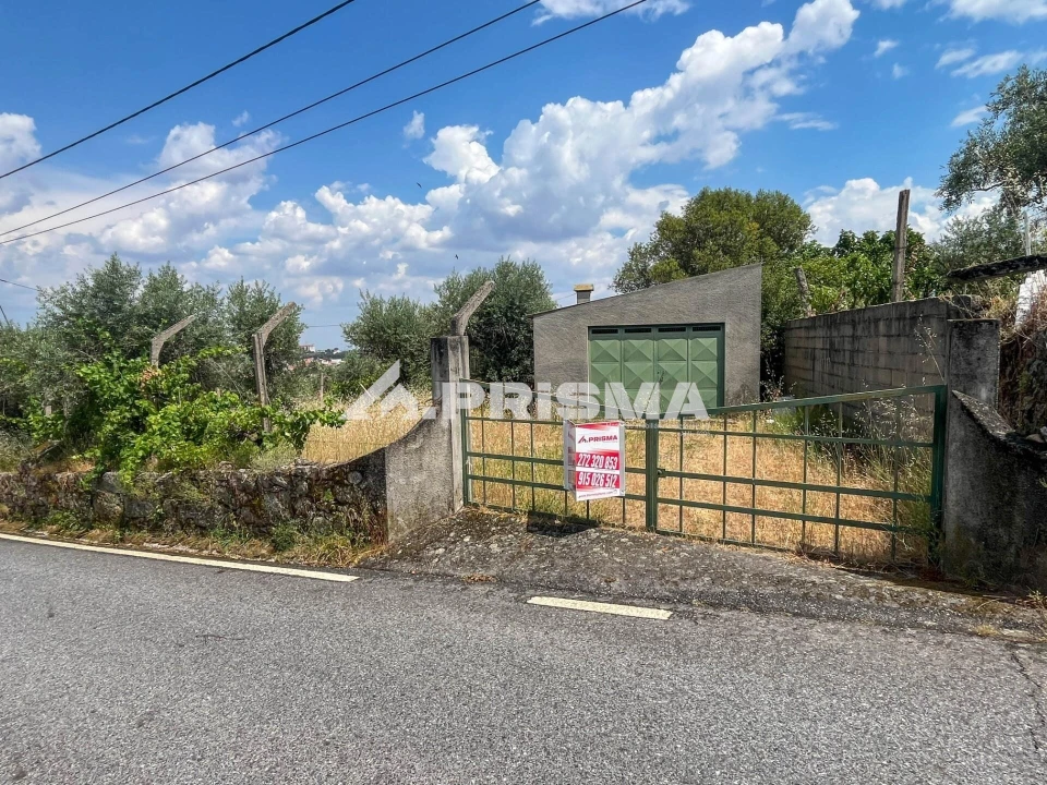 Terreno para Venda em Louriçal do Campo Foto 1