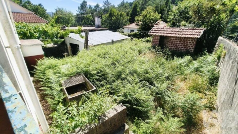 Moradia T5 para Venda em Covas