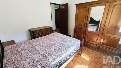 Moradia T5 para Venda em Covas