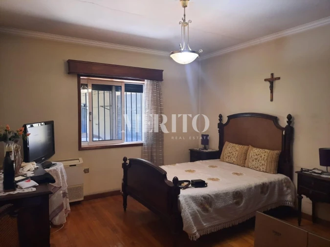 Prédio para Venda em Selho (São Jorge) Foto 27