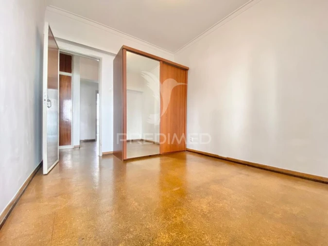 Apartamento T2 para Venda em Santa Iria de Azoia, São João da Talha e Bobadela Foto 20