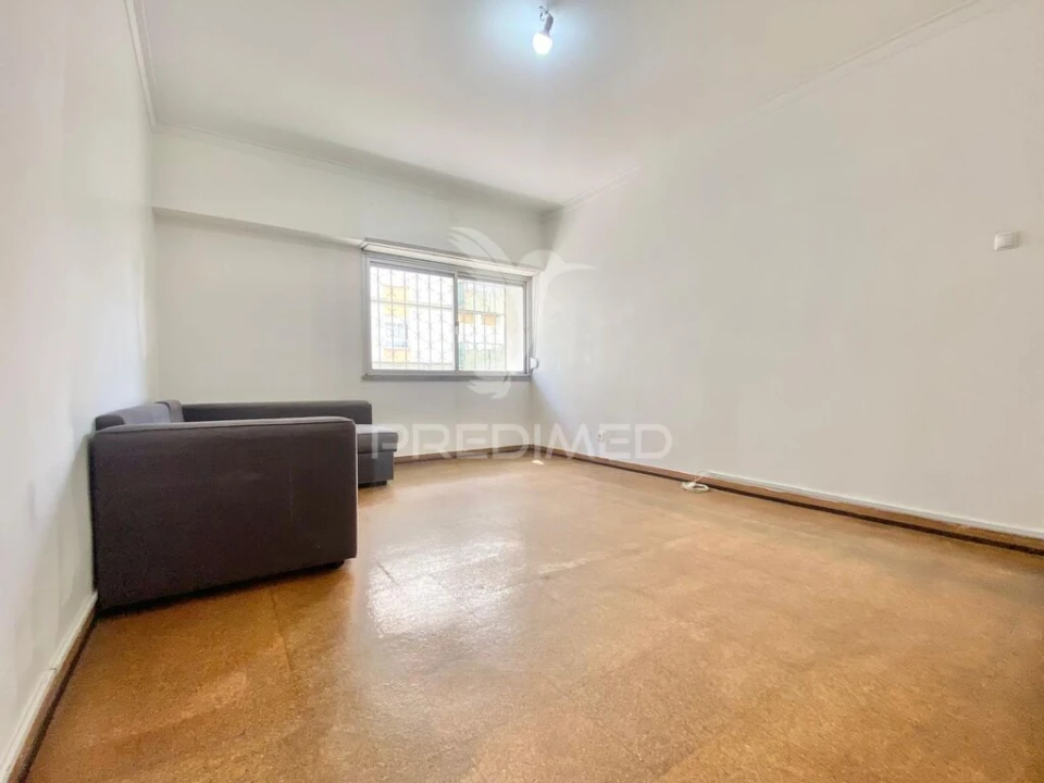 Apartamento T2 para Venda em Santa Iria de Azoia, São João da Talha e Bobadela Foto 6