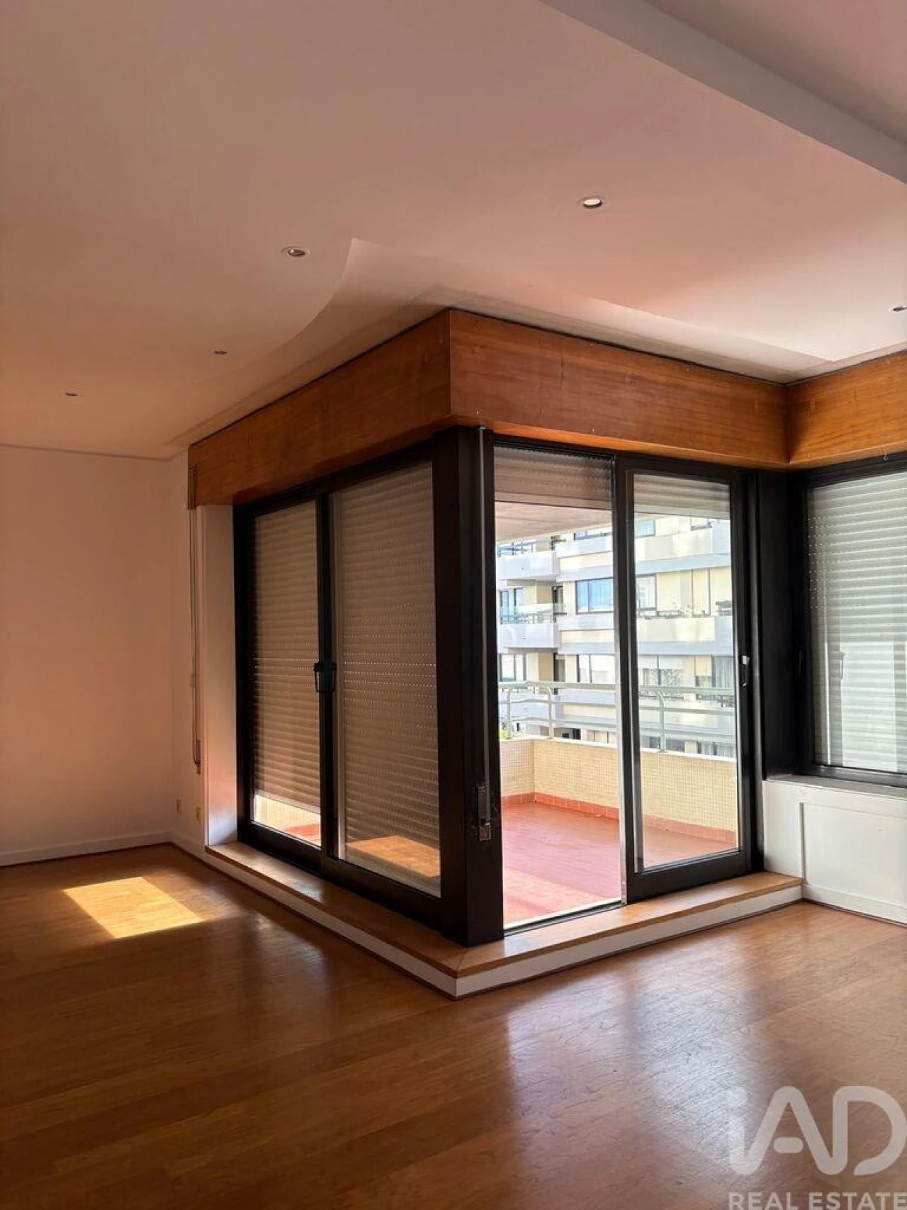 Apartamento T4 para Venda em Aldoar, Foz do Douro e Nevogilde Foto 9