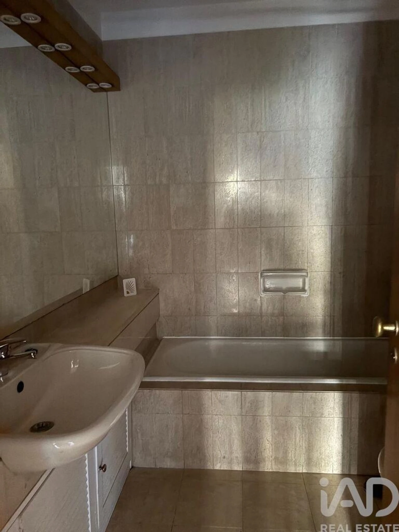 Apartamento T4 para Venda em Aldoar, Foz do Douro e Nevogilde Foto 17