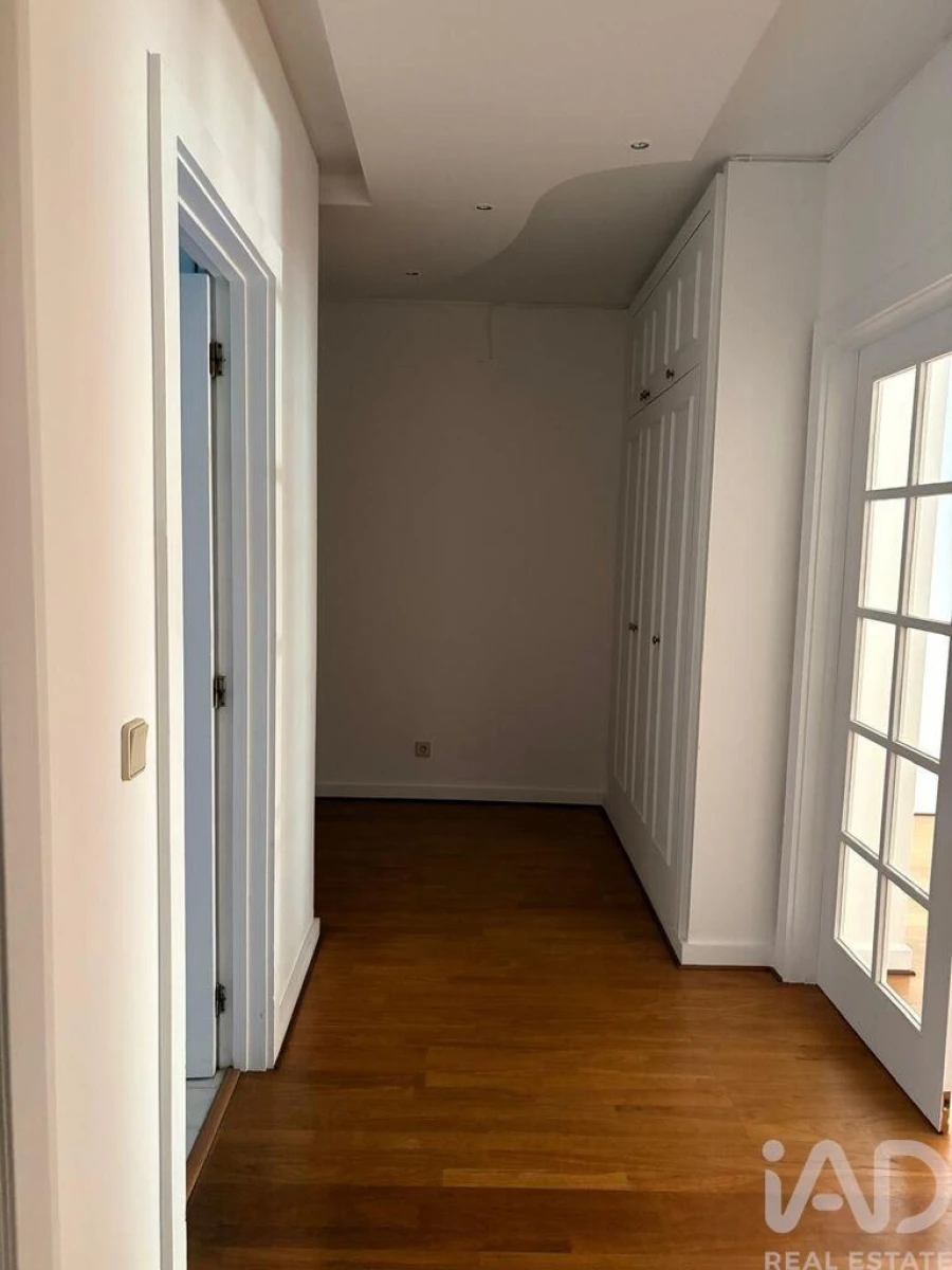 Apartamento T4 para Venda em Aldoar, Foz do Douro e Nevogilde Foto 4