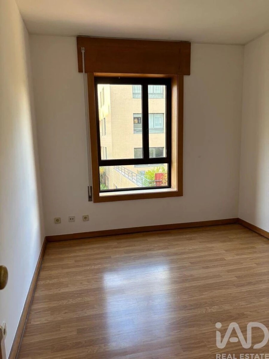 Apartamento T4 para Venda em Aldoar, Foz do Douro e Nevogilde Foto 18