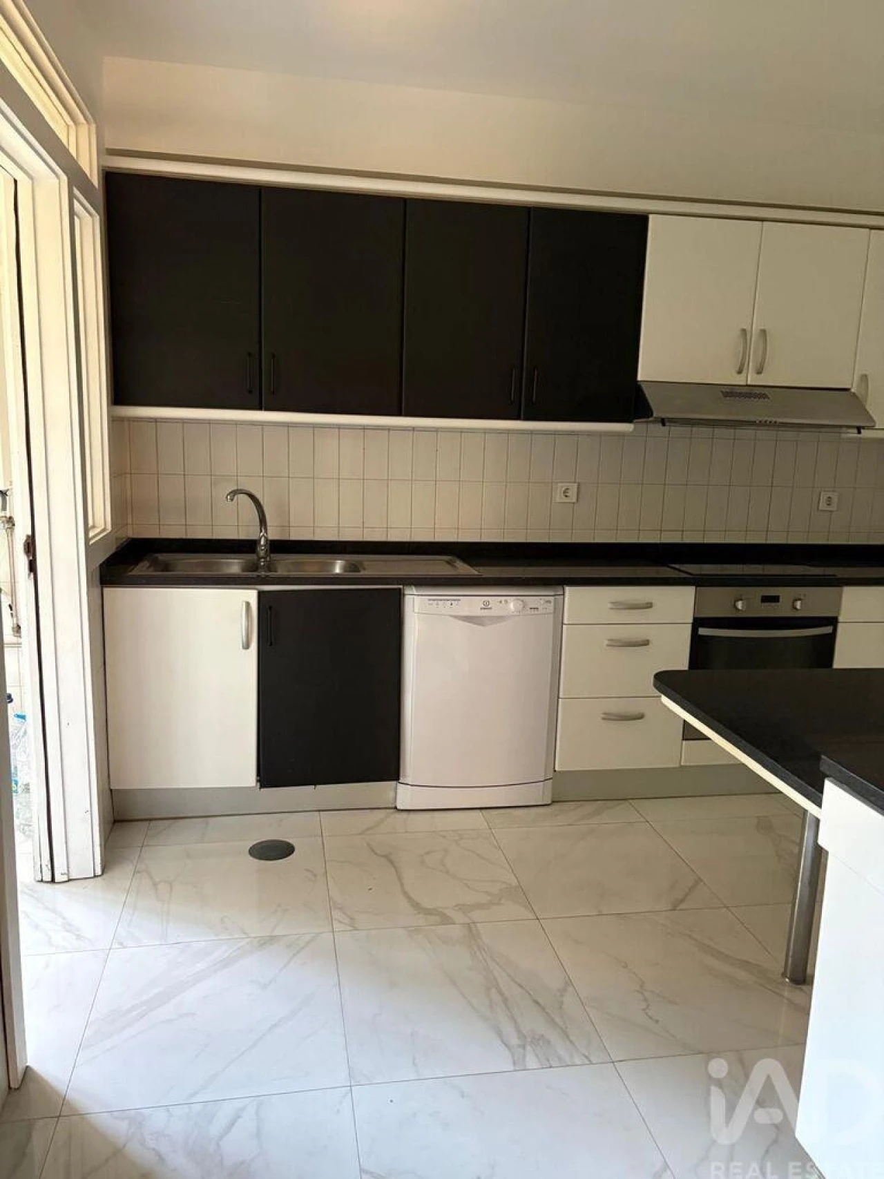 Apartamento T4 para Venda em Aldoar, Foz do Douro e Nevogilde Foto 12