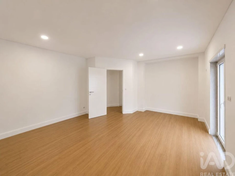 Apartamento para Venda em Currelos, Papízios e Sobral Foto 4