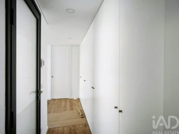 Moradia T1 para Venda em Vila Praia de Ancora