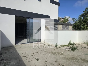 Loja para Venda em Cidade da Maia