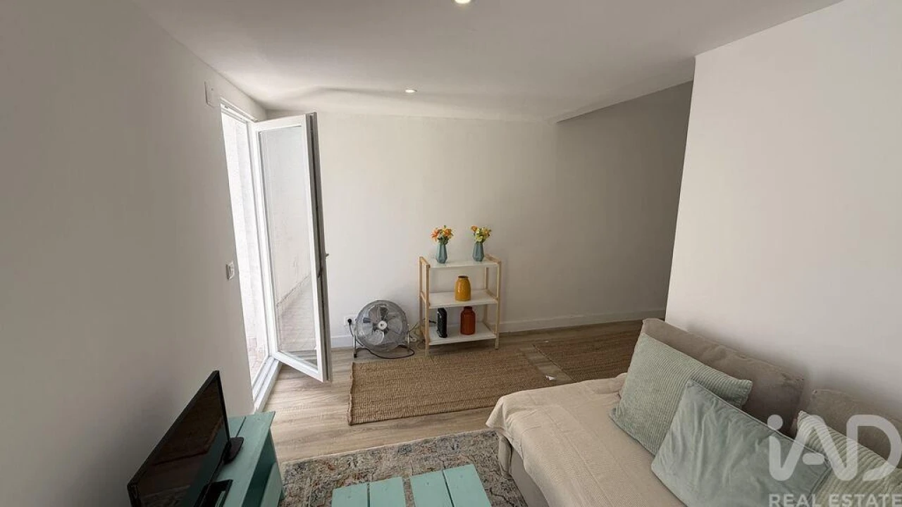 Apartamento T1 para Venda em São Vicente Foto 3