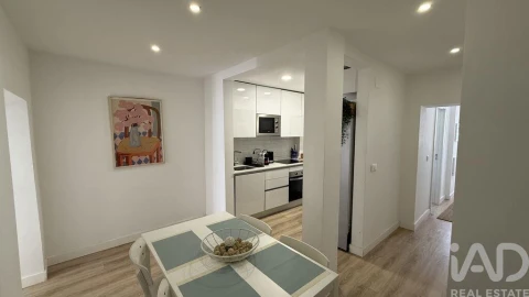 Apartamento T1 para Venda em São Vicente