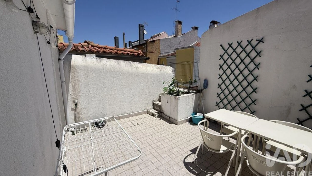 Apartamento T1 para Venda em São Vicente Foto 12