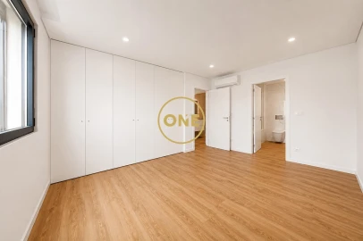 Apartamento T3 para Venda em Ponta Delgada (São José)