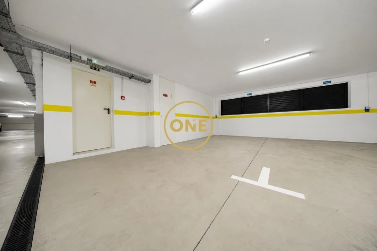 Apartamento T3 para Venda em Ponta Delgada (São José) Foto 19