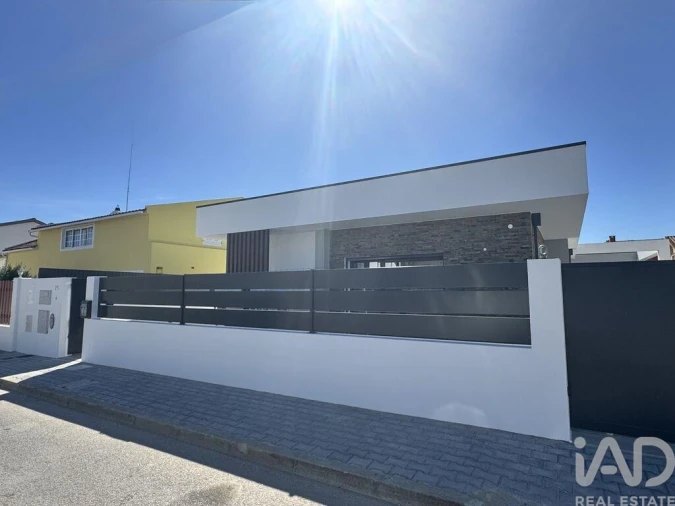 Moradia para Venda em Fernao Ferro Foto 8