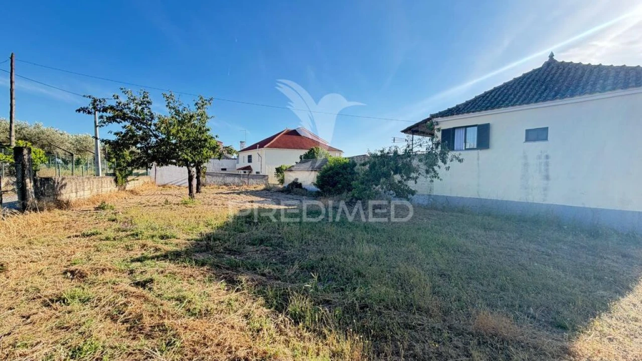 Moradia T3 para Venda em Bouça Foto 9