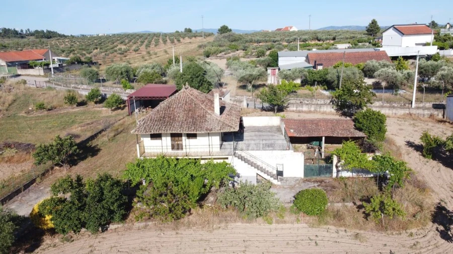 Moradia T3 para Venda em Bouça Foto 2