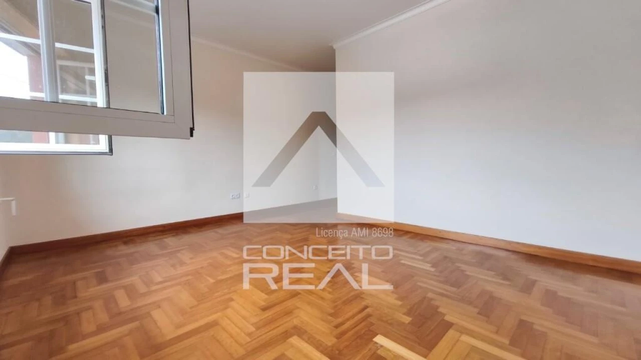 Moradia T3 para Venda em Canedo, Vale e Vila Maior Foto 12