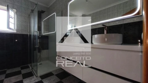 Moradia T3 para Venda em Canedo, Vale e Vila Maior