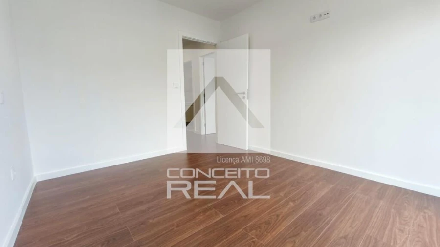 Apartamento T3 para Venda em Aguas Santas Foto 20