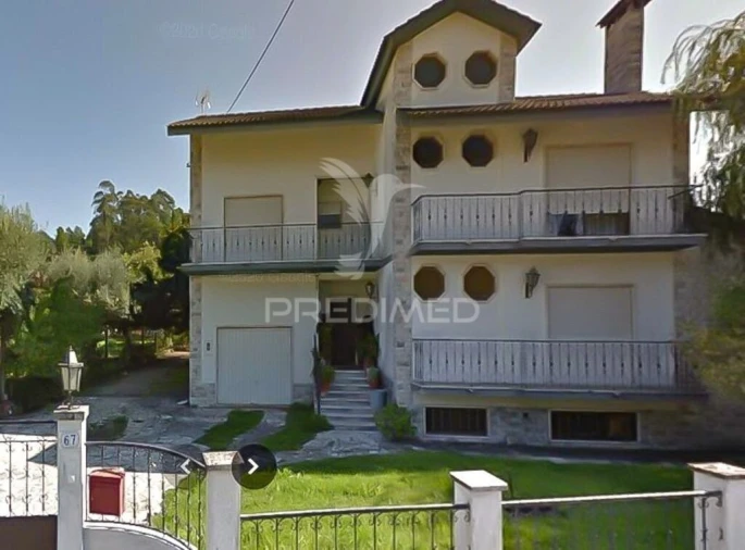 Moradia T6 para Venda em São João Baptista e Santa Maria dos Olivais Foto 3