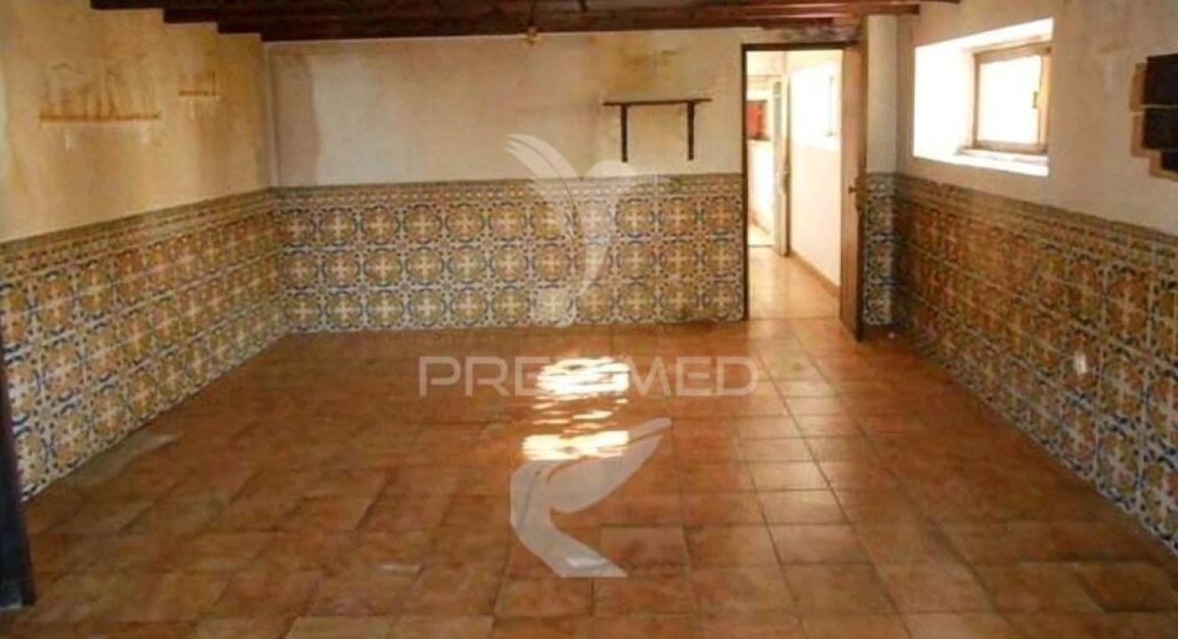 Moradia T6 para Venda em São João Baptista e Santa Maria dos Olivais Foto 14