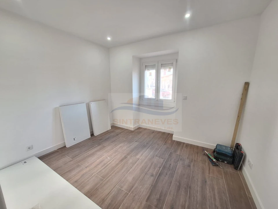 Apartamento T2 para Venda em Falagueira-Venda Nova Foto 5