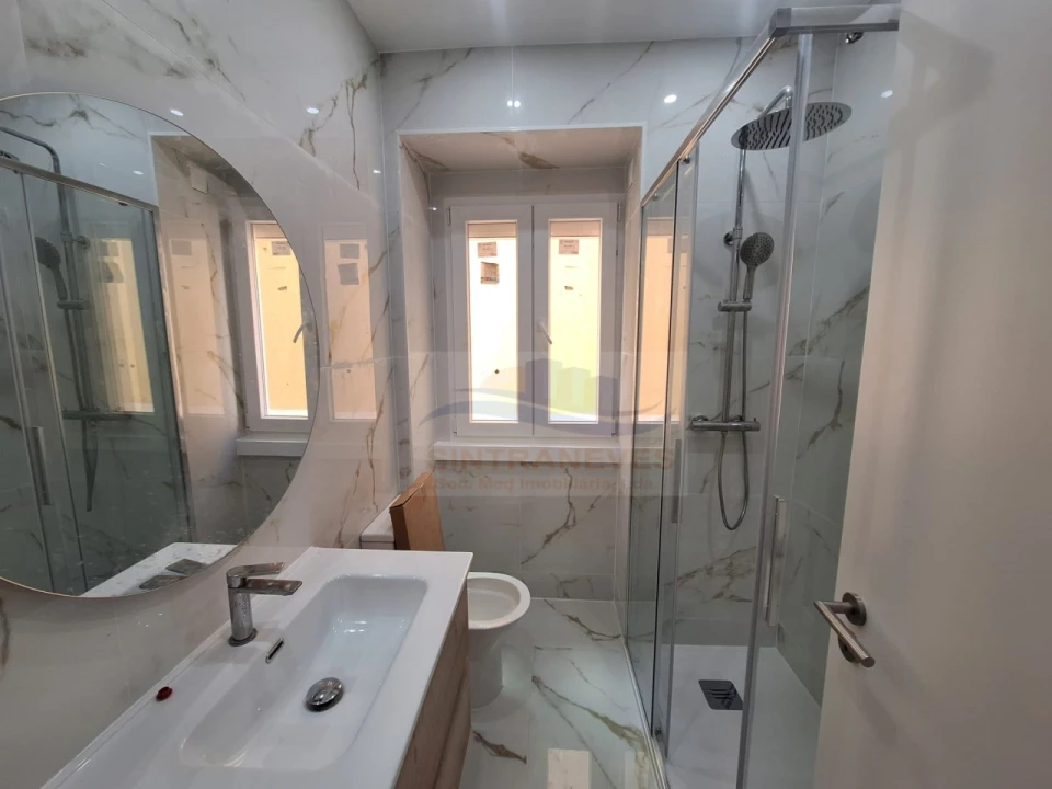 Apartamento T2 para Venda em Falagueira-Venda Nova Foto 8