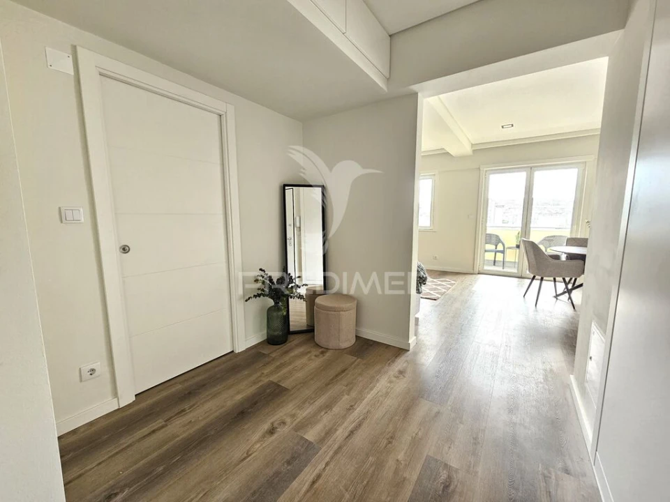 Apartamento T3 para Venda em Benfica Foto 10