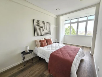 Apartamento T3 para Venda em Benfica