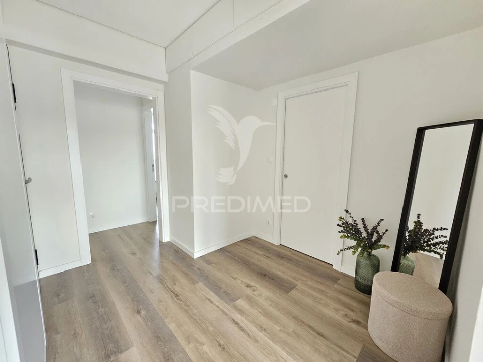 Apartamento T3 para Venda em Benfica Foto 12