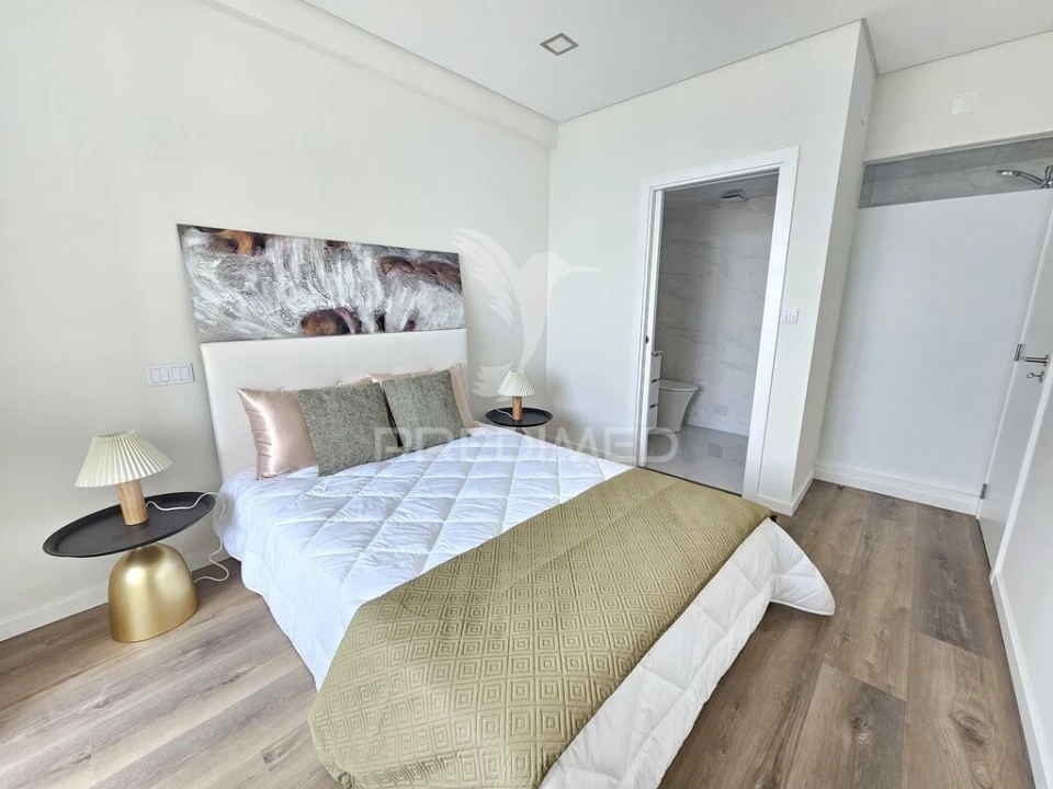 Apartamento T3 para Venda em Benfica Foto 14
