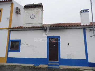 Prédio para Venda em Évora (São Mamede, Sé, São Pedro e Santo Antão)