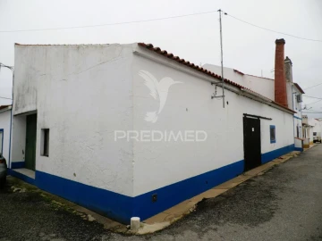 Prédio para Venda em Évora (São Mamede, Sé, São Pedro e Santo Antão)
