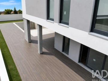 Moradia T3 para Venda em Paredes