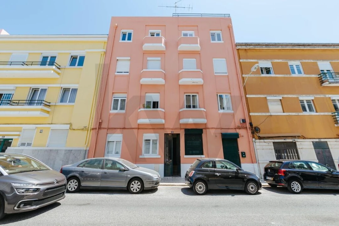 Apartamento T1 para Venda em Alcantara Foto 2